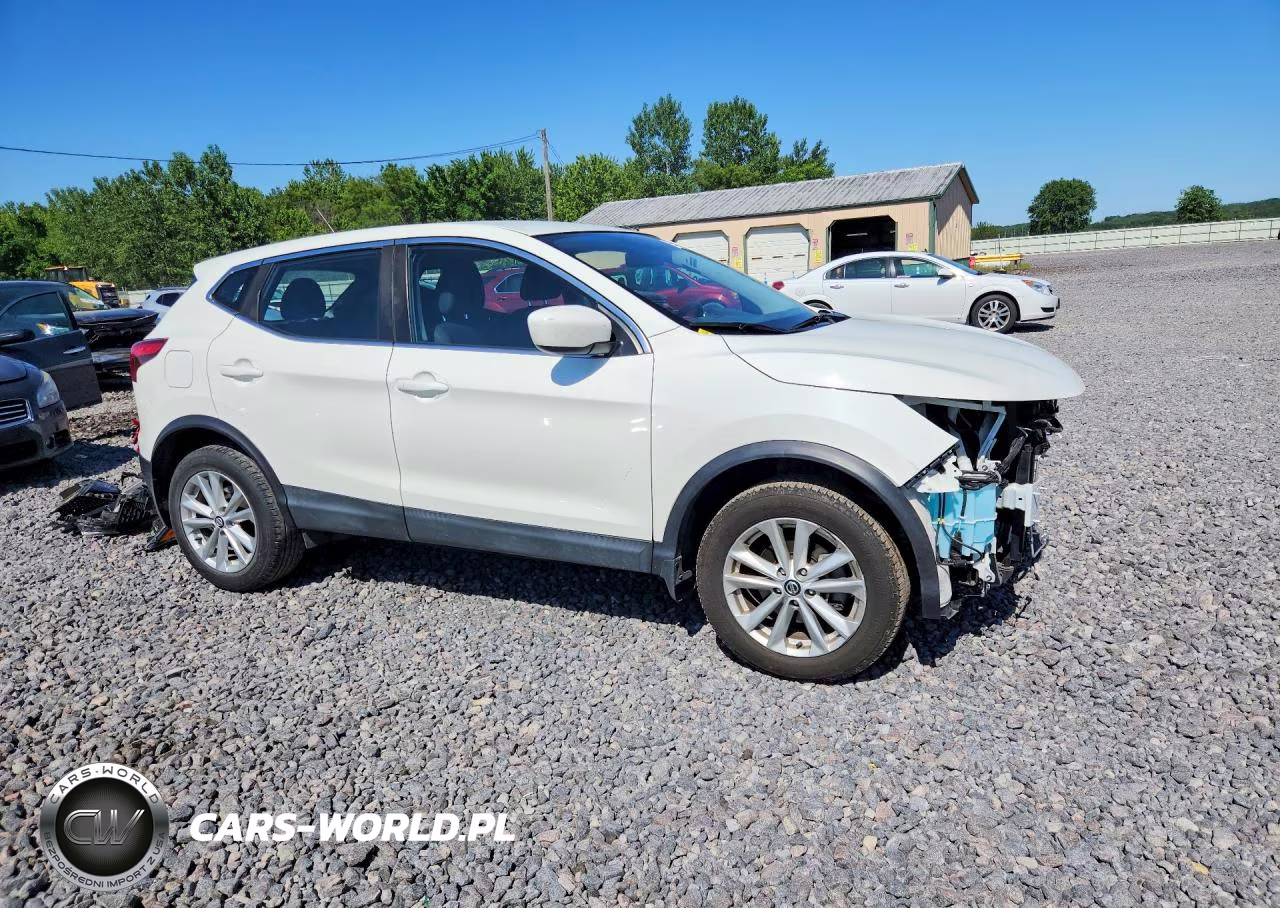 2019 Nissan Rogue Sport S VIN:JN1BJ1CP8KW222289 - 4