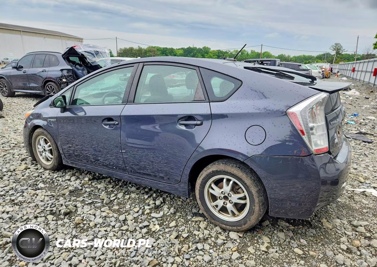2011 Toyota Prius Two VIN:JTDKN3DU1B0319337 - 2