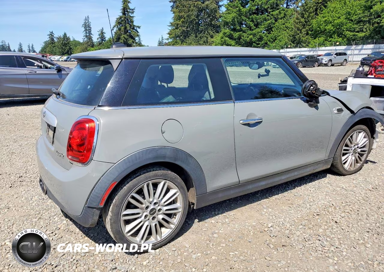 2015 Mini Cooper VIN:WMWXM5C56FT940878 - 3