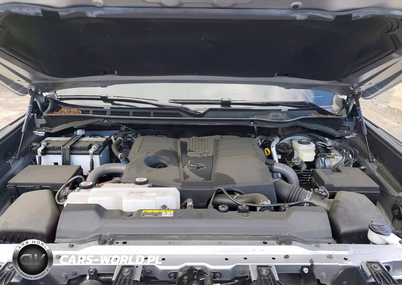 2025 Toyota Tundra 1794 Edition VIN:5TFMA5DB5SX295596 - 11