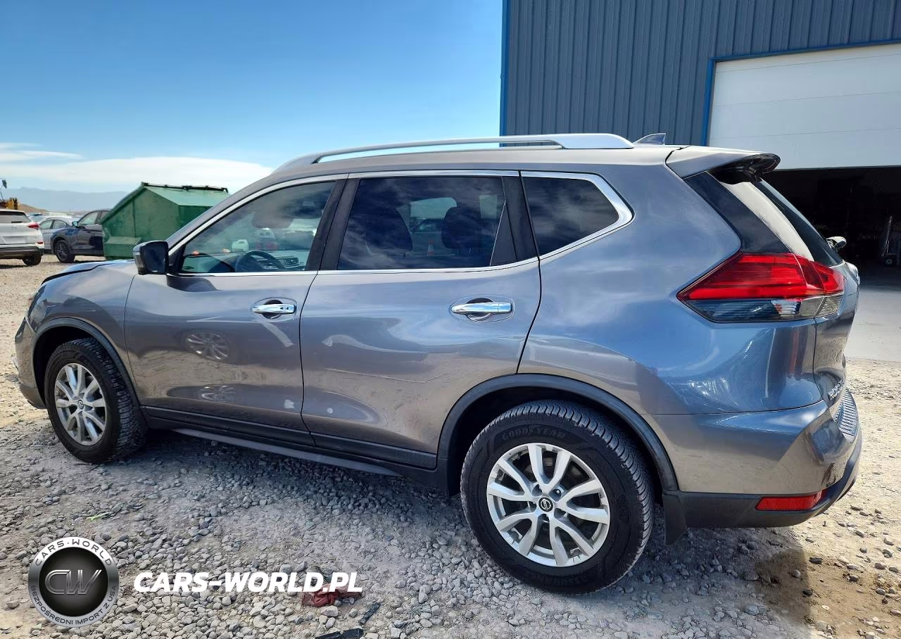 2017 Nissan Rogue Sv VIN:KNMAT2MV1HP604382 - 2