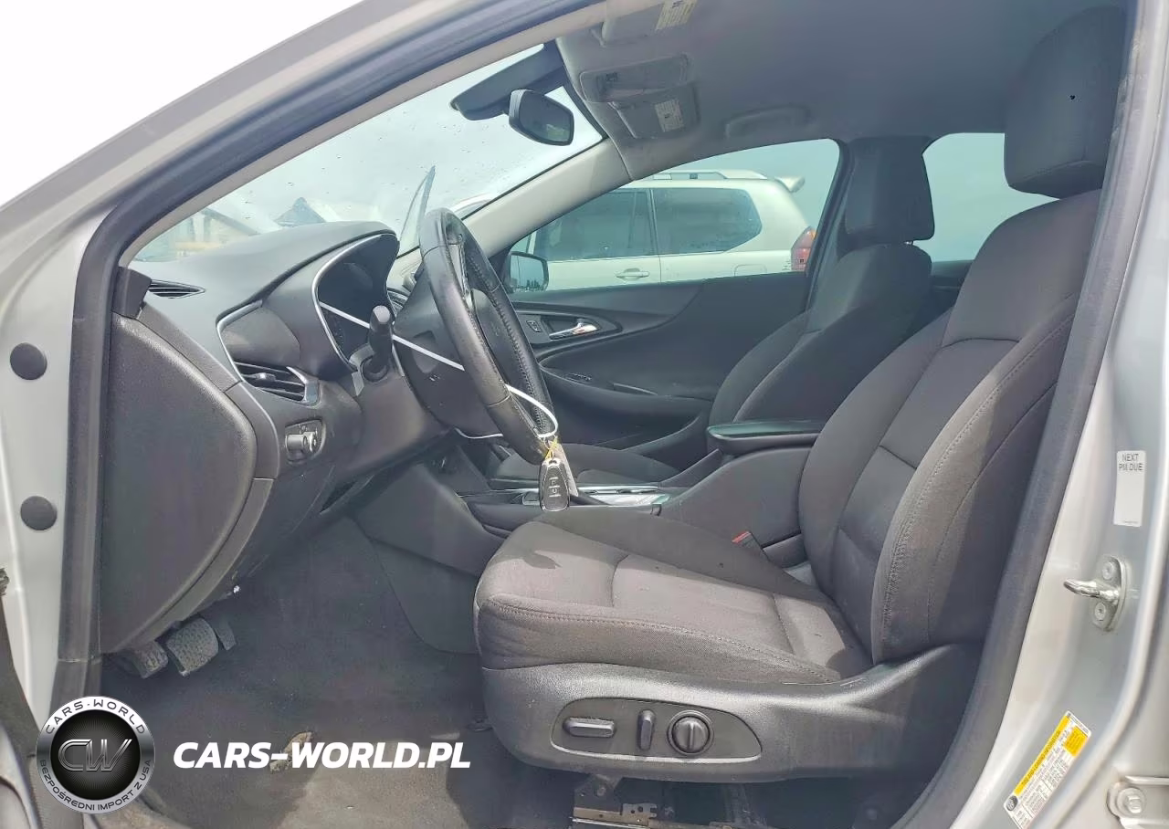 2018 Chevrolet Malibu Lt VIN:1G1ZD5ST9JF149336 - 7