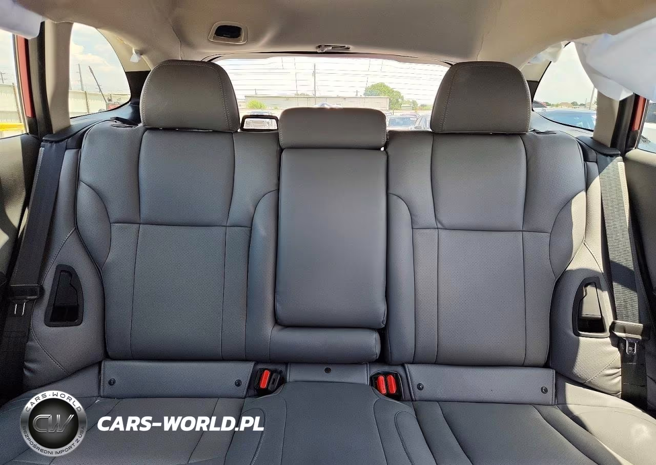 2020 Subaru Outback Premium VIN:4S4BTAEC5L3175576 - 10