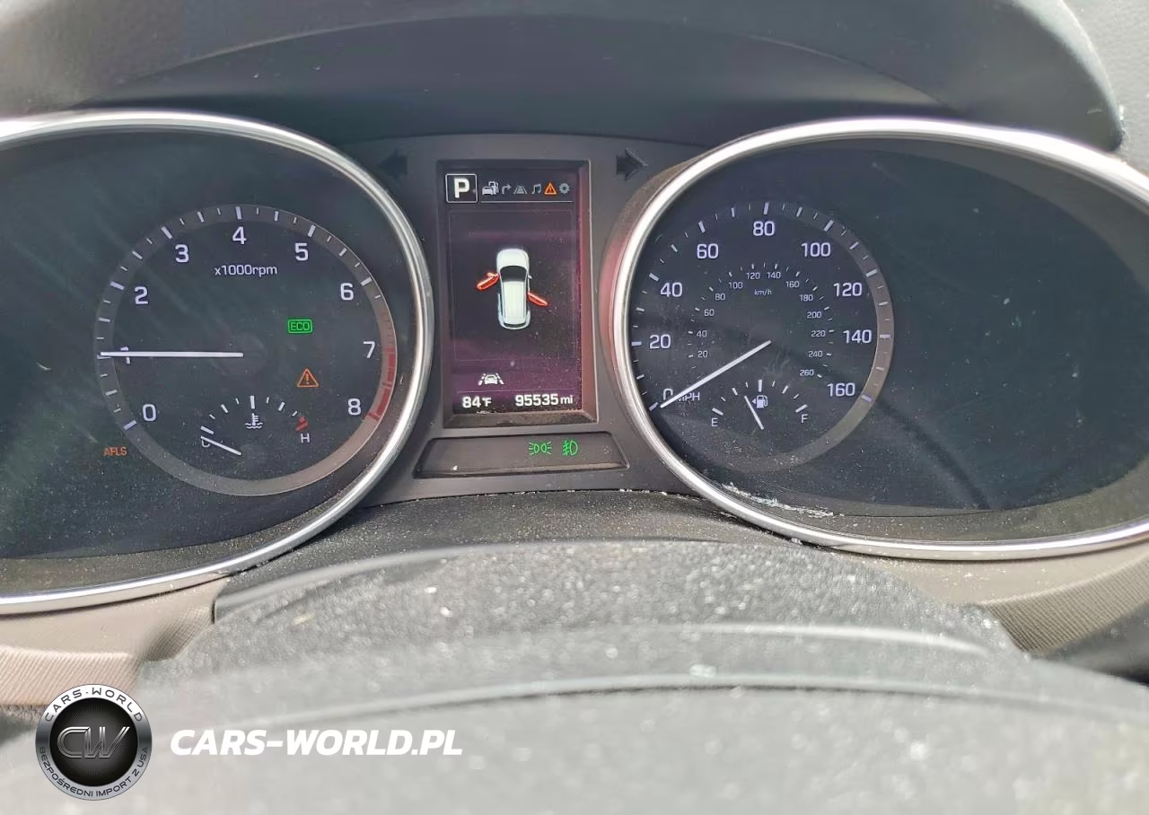 2018 Hyundai Santa Fe Limited Ultimate VIN:KM8SR4HF3JU290884 - 9