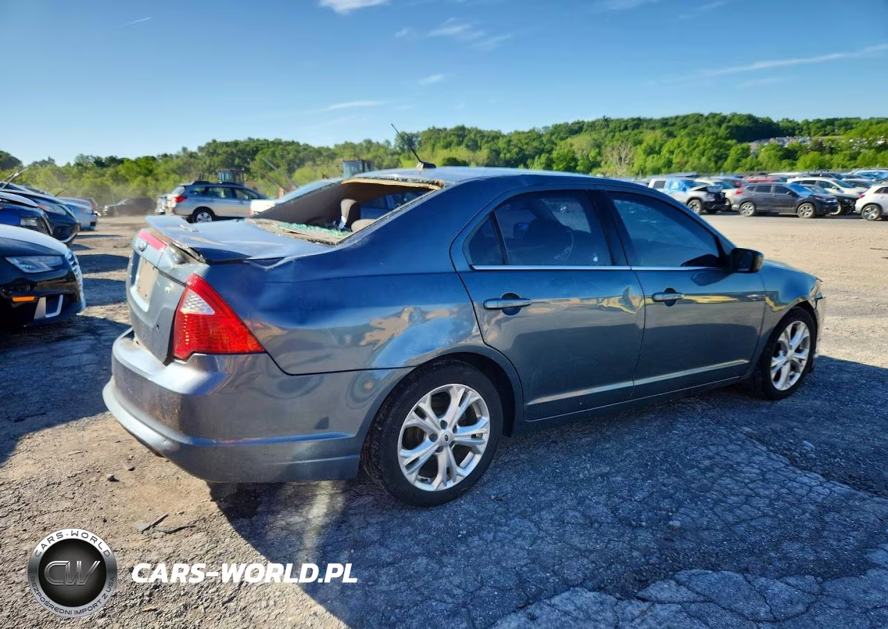2012 Ford Fusion Se VIN:3FAHP0HA5CR390535 - 3
