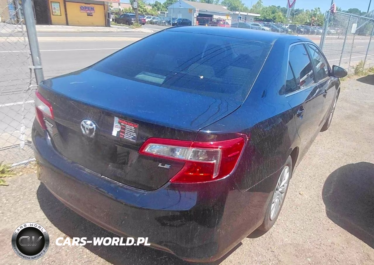 2014 Toyota Camry Le VIN:4T1BF1FK0EU315754 - 4