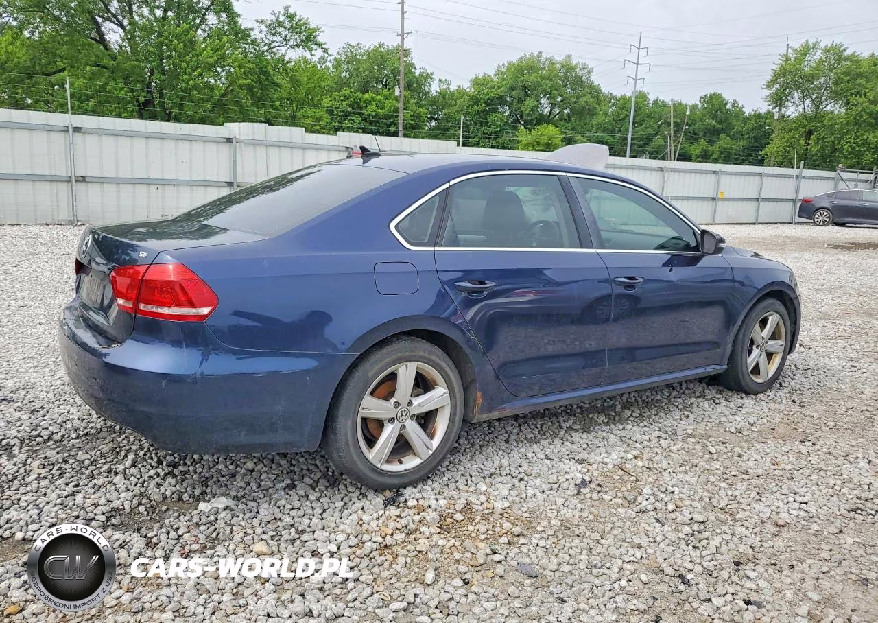 2013 Volkswagen Passat Se VIN:1VWBP7A35DC095971 - 3