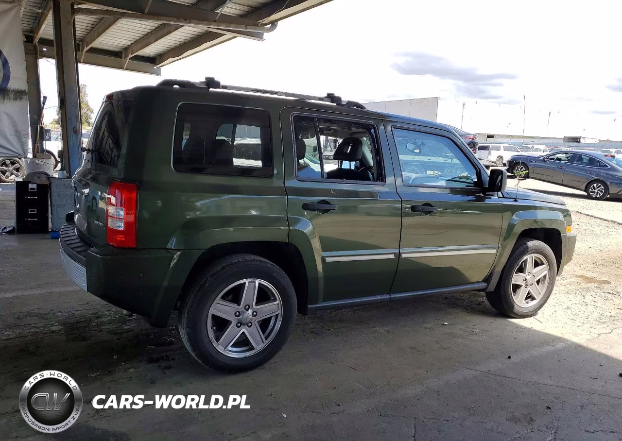 2008 Jeep Patriot Limited VIN:1J8FF48W58D528526 - 3