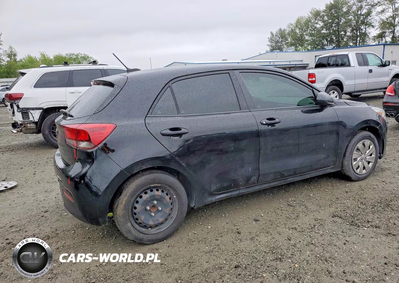2018 Kia Rio 5-Door Lx VIN:3KPA25ABXJE095641 - 3