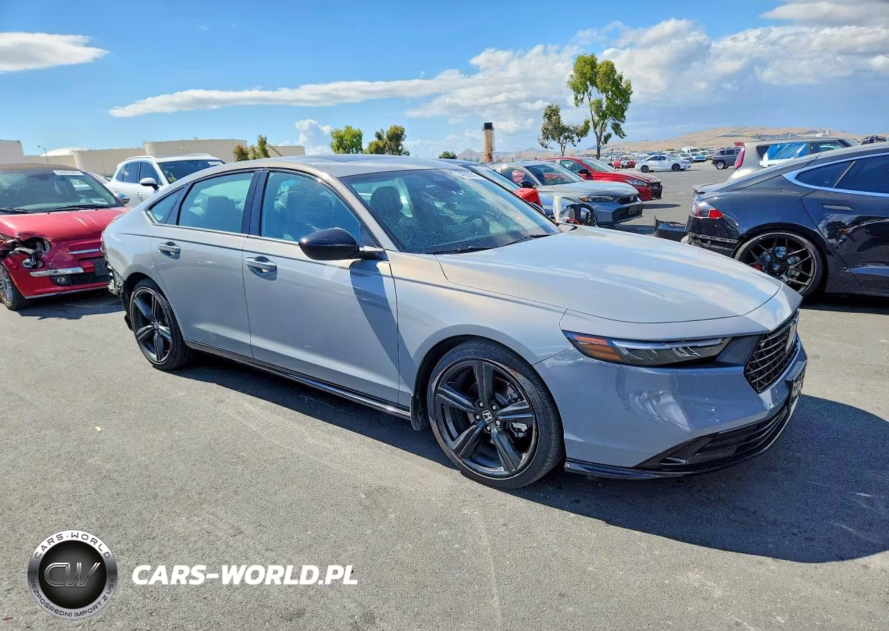 2025 Honda Accord Hybrid Sport-L VIN:1HGCY2F7XSA076698 - 4