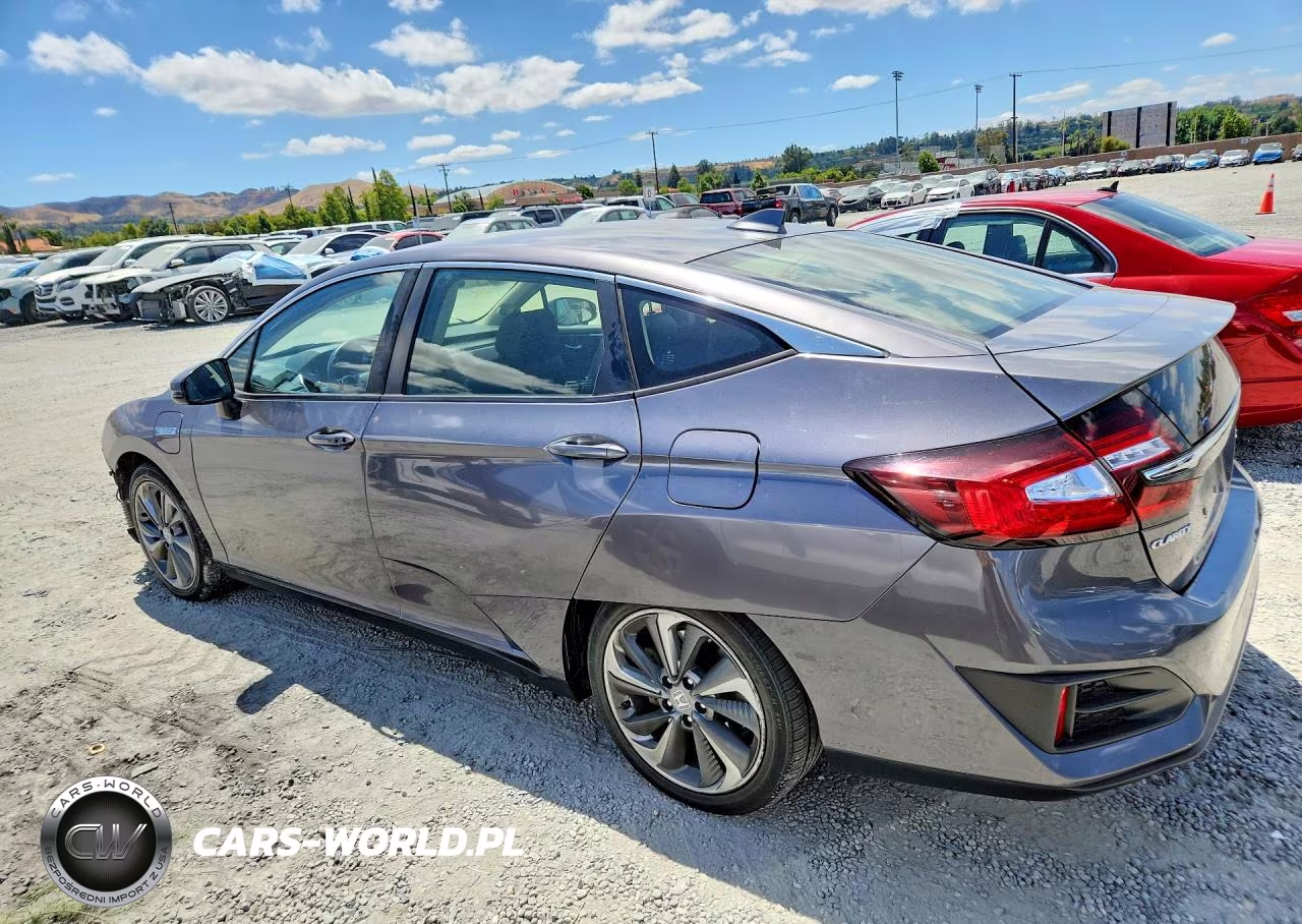 2018 Honda Clarity Touring VIN:JHMZC5F31JC003534 - 2