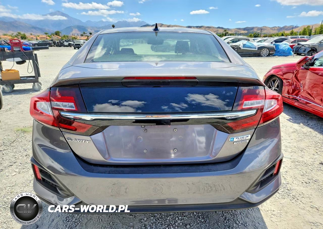 2018 Honda Clarity Touring VIN:JHMZC5F31JC003534 - 6