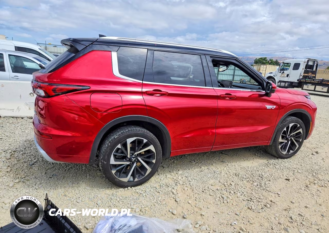 2025 Mitsubishi Outlander Sel VIN:JA4T5WA9XSZ011451 - 3