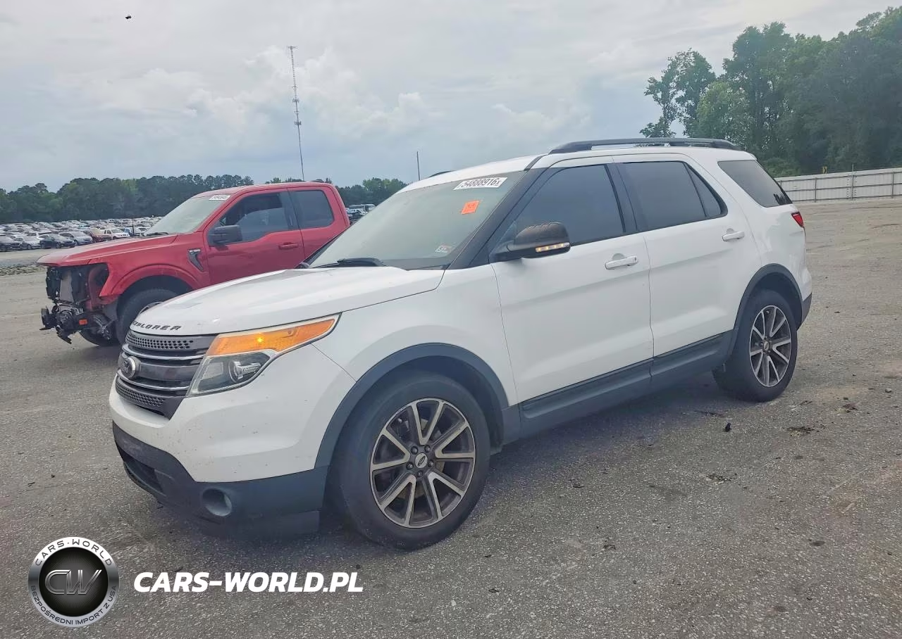 2015 Ford Explorer Xlt – zdjęcie 1 z 13