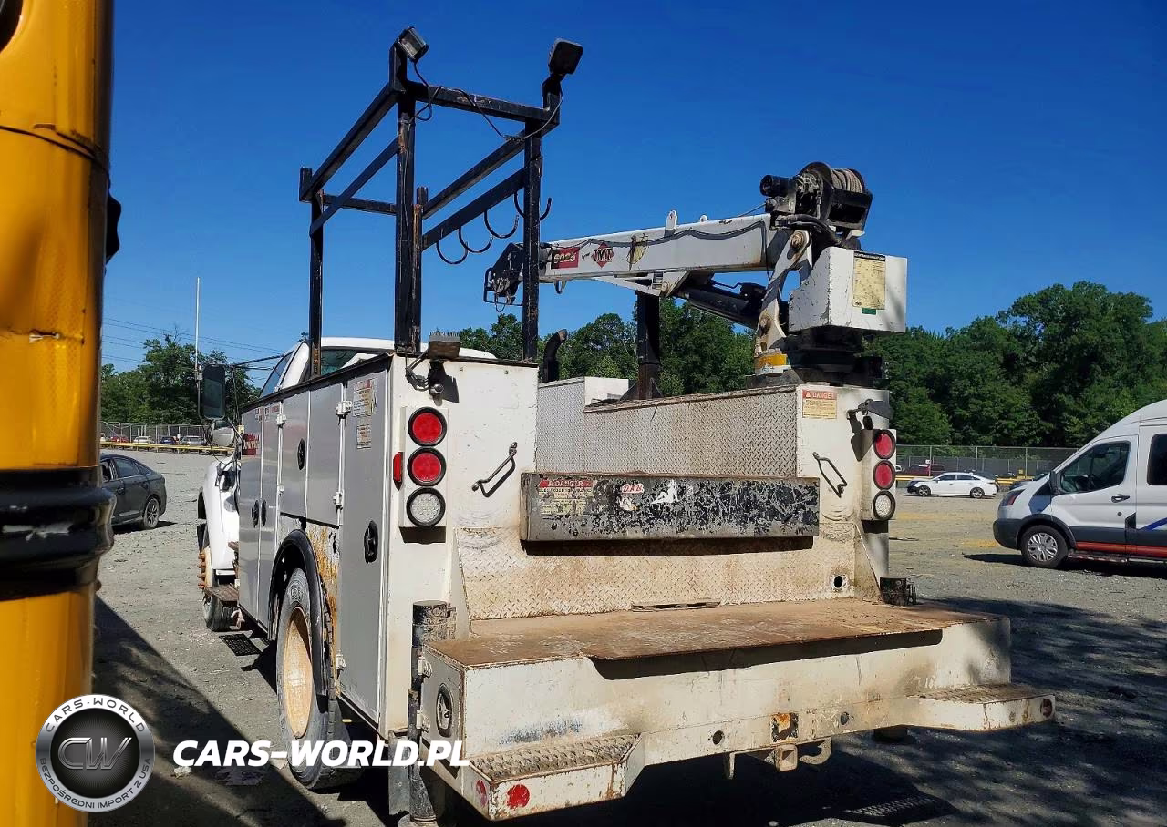 2007 Ford F750 Super Duty VIN:3FRWF75G77V485121 - 3