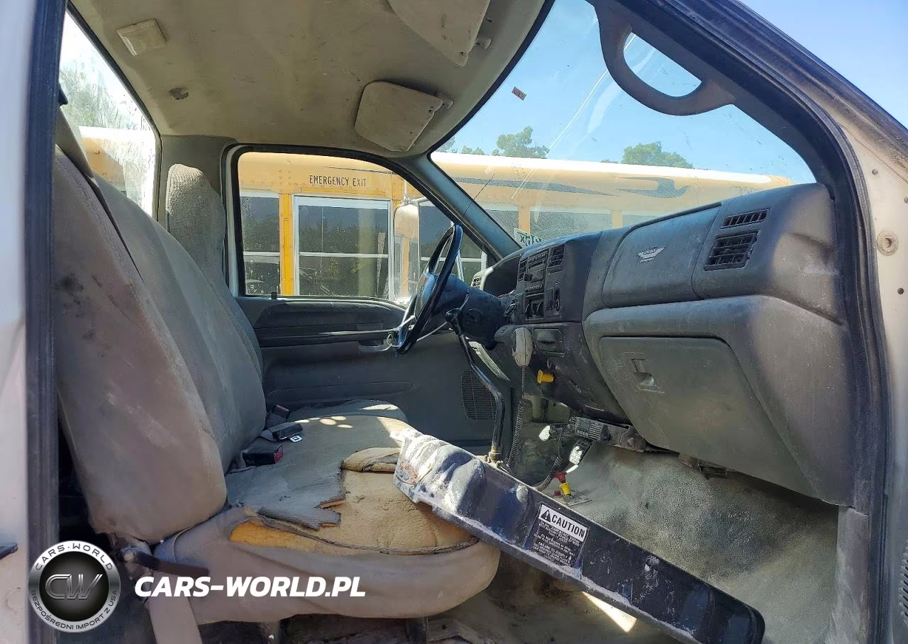 2007 Ford F750 Super Duty VIN:3FRWF75G77V485121 - 5