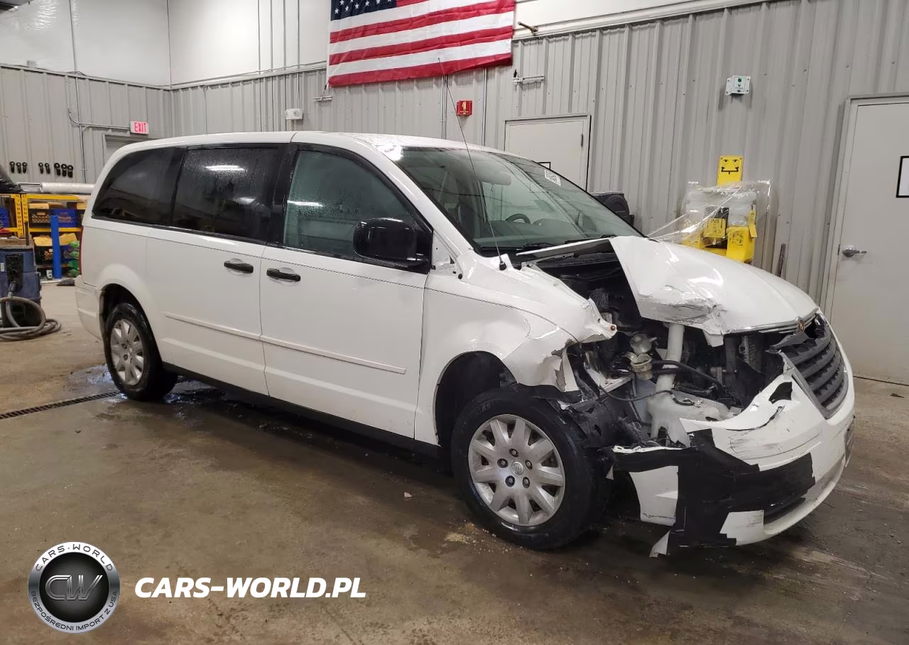 2008 Chrysler Town & Country Lx VIN:2A8HR44H48R641355 - 4