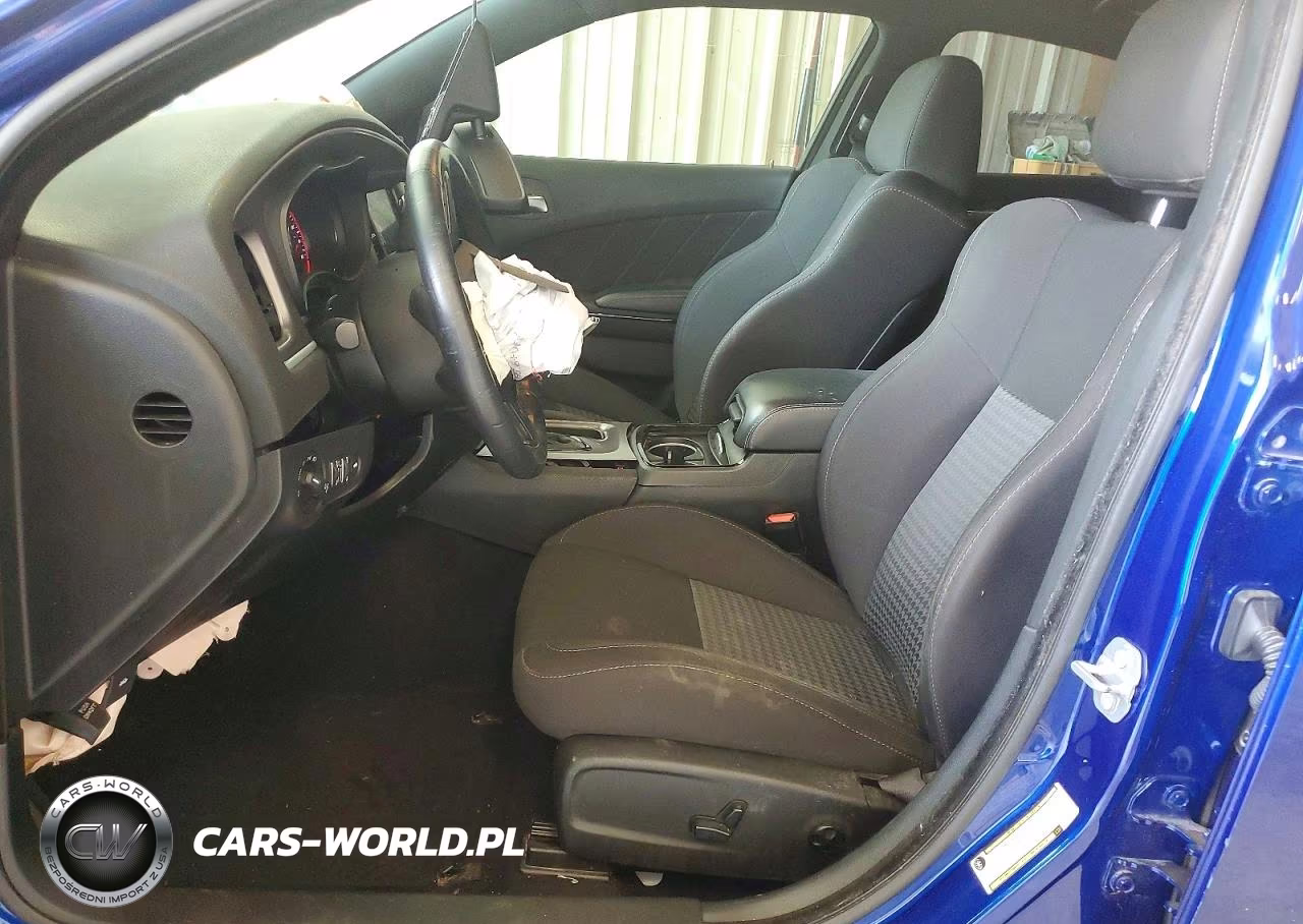 2019 Dodge Charger R VIN:2C3CDXCT2KH738241 - 7