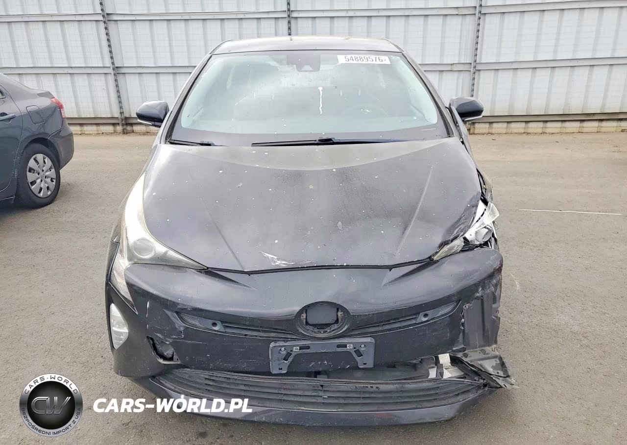 2017 Toyota Prius Three Touring VIN:JTDKARFU2H3037596 - 5