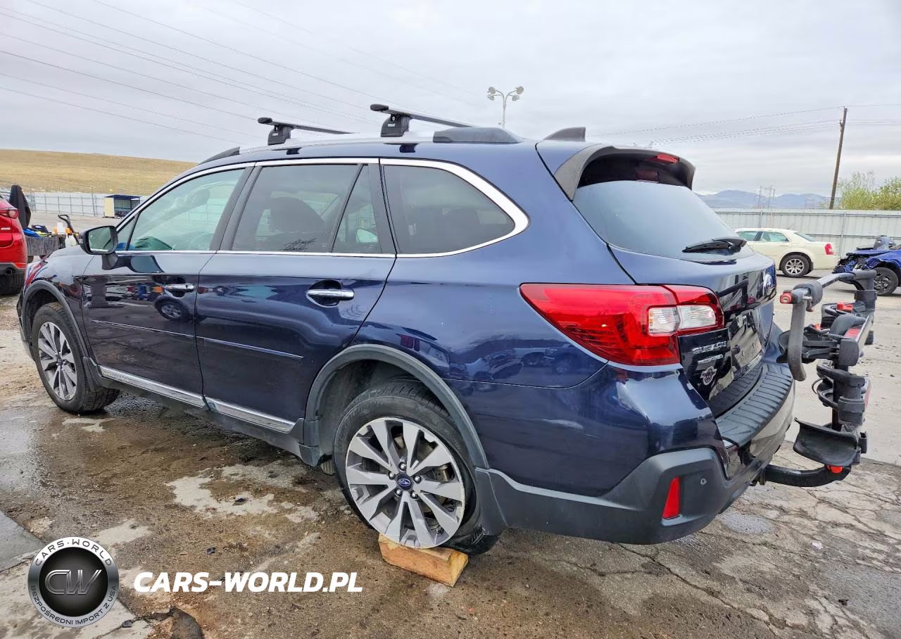 2018 Subaru Outback Touring VIN:4S4BSETC7J3300491 - 2