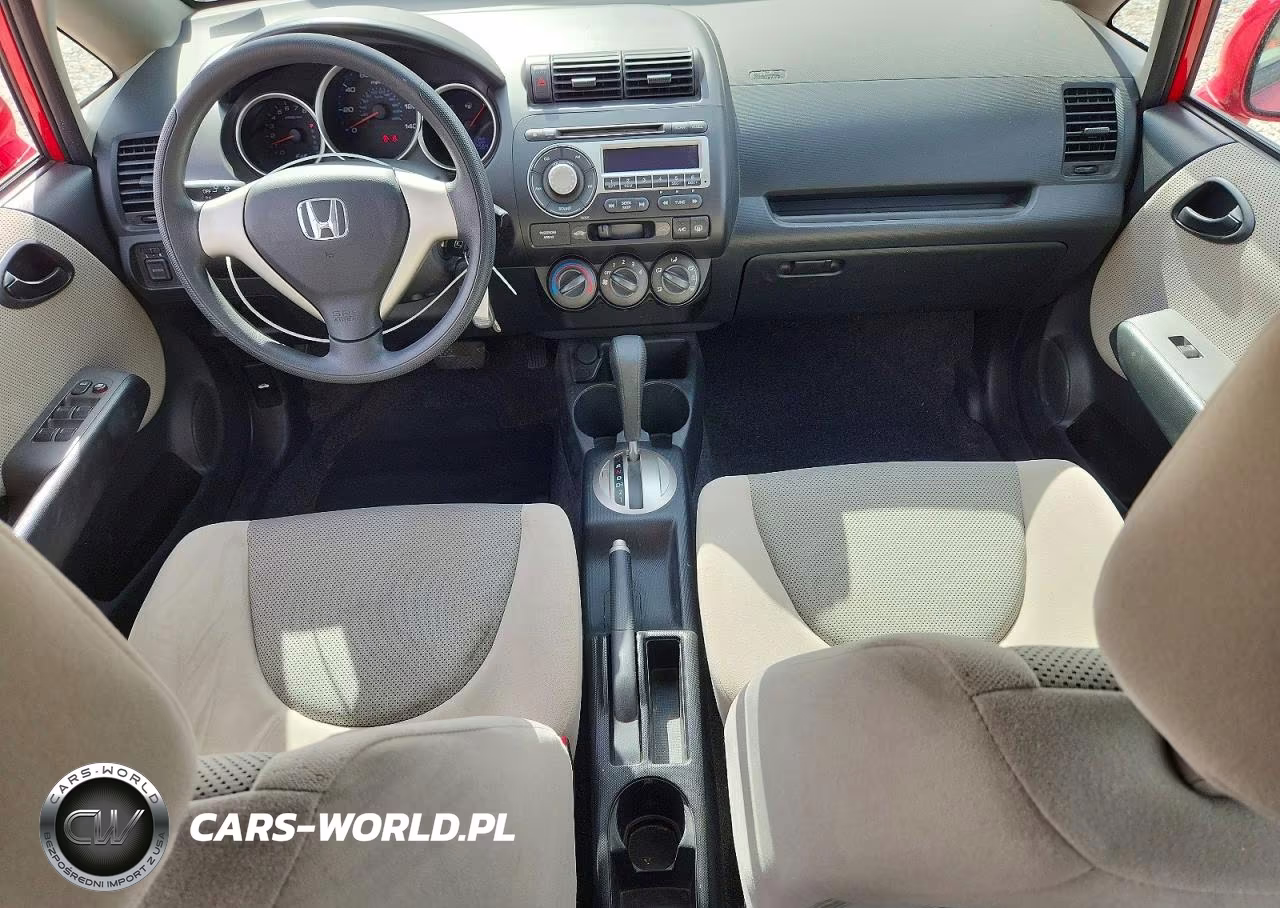2007 Honda Fit VIN:JHMGD38417S029435 - 8