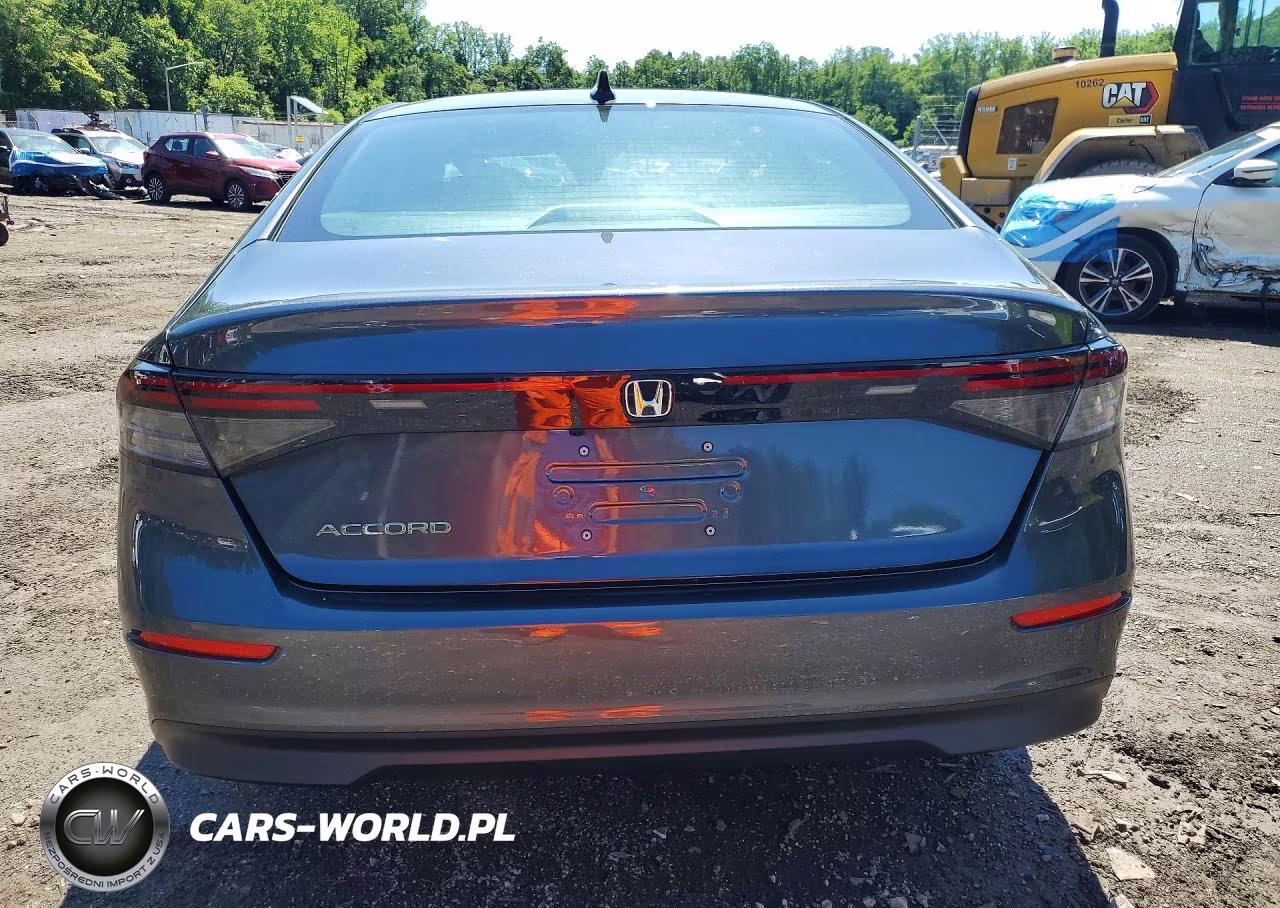 2026 Honda Accord Lx VIN:1HGCY1F2XTA013939 - 6