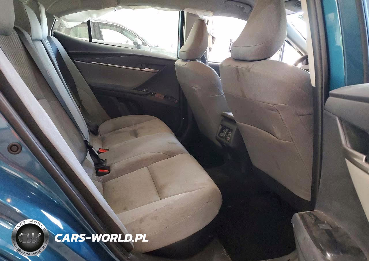 2026 Toyota Camry Xse VIN:4T1DAACK8TU276811 - 10