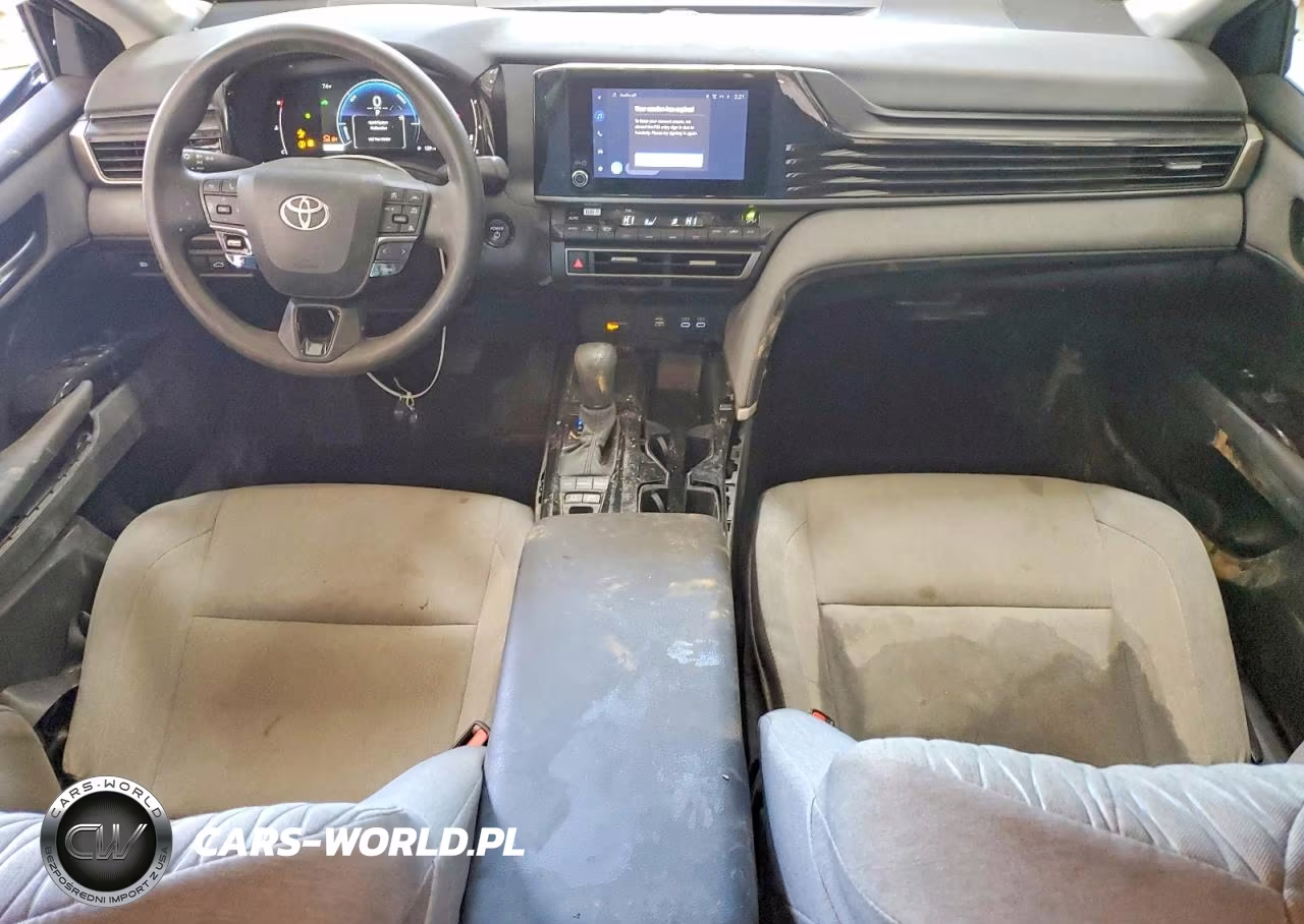 2026 Toyota Camry Xse VIN:4T1DAACK8TU276811 - 8