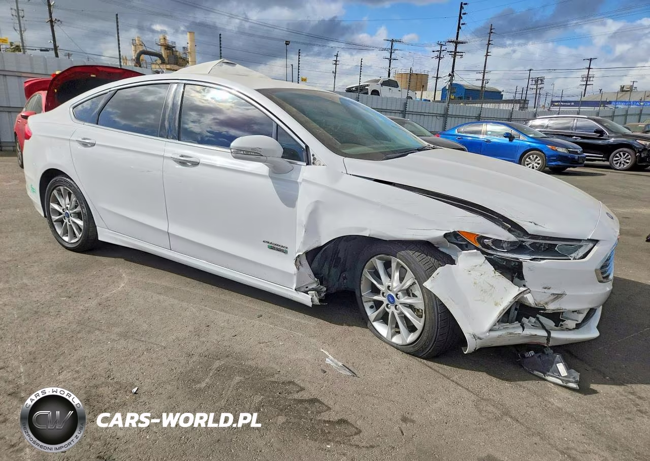 2017 Ford Fusion Se Phev VIN:3FA6P0PU7HR380566 - 4