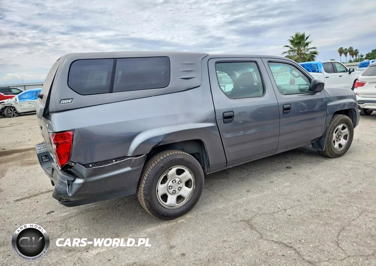 2010 Honda Ridgeline Rt VIN:5FPYK1F2XAB010802 - 3