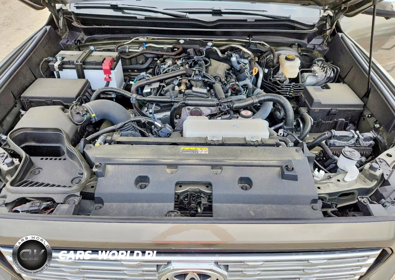 2025 Toyota Tacoma Limited VIN:3TMLB5JN1SM108710 - 11