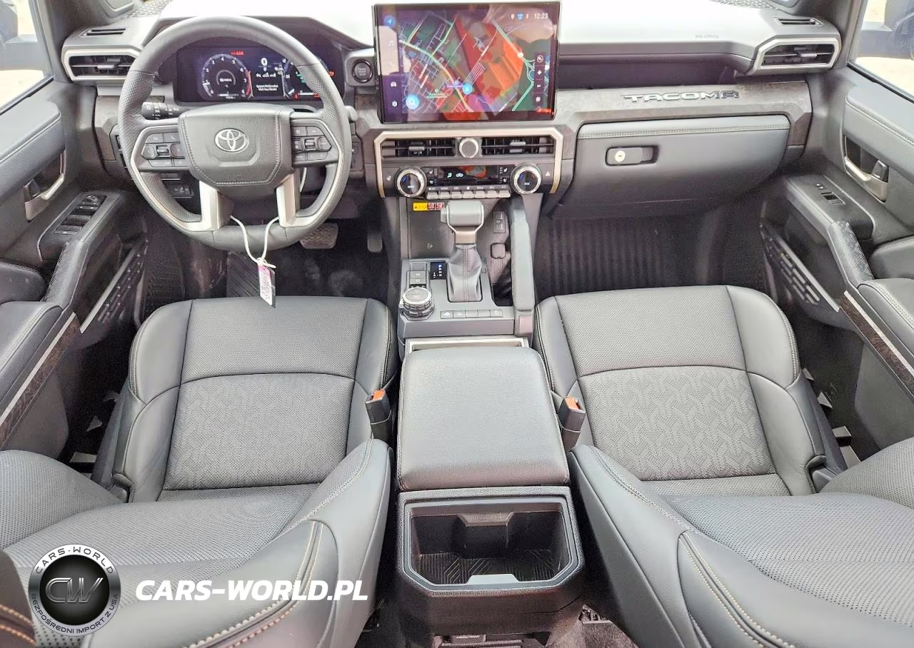 2025 Toyota Tacoma Limited VIN:3TMLB5JN1SM108710 - 8