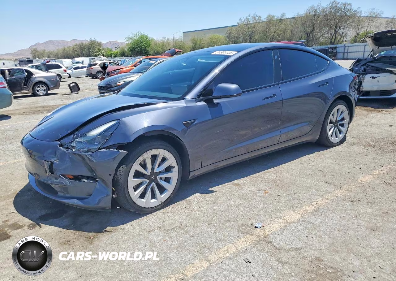 2022 Tesla Model 3 – zdjęcie 1 z 12