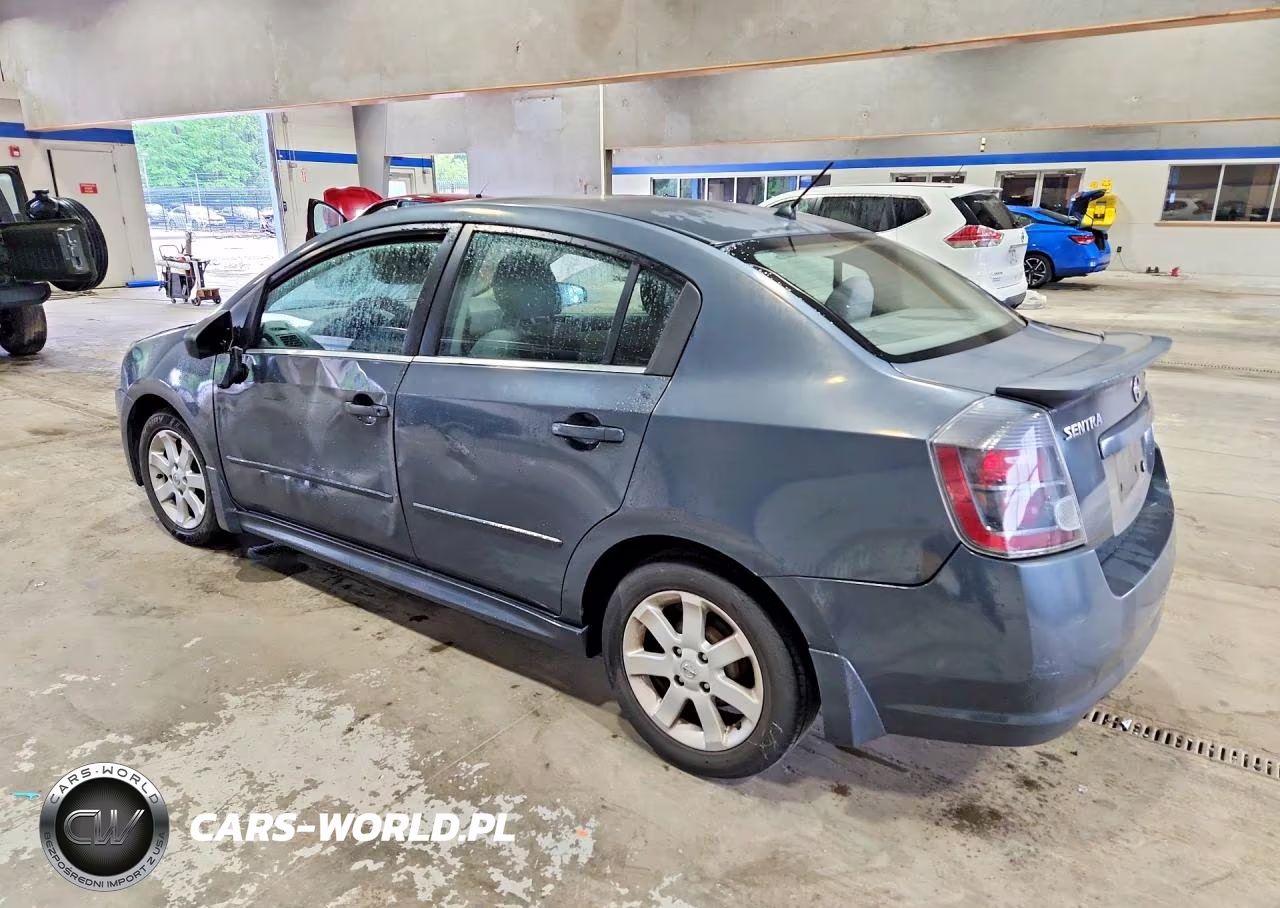 2009 Nissan Sentra 2.0 VIN:3N1AB61E19L689240 - 2