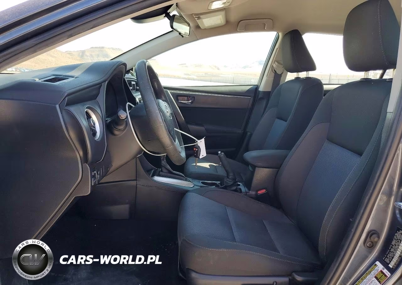 2019 Toyota Corolla Le VIN:2T1BURHE0KC167887 - 7