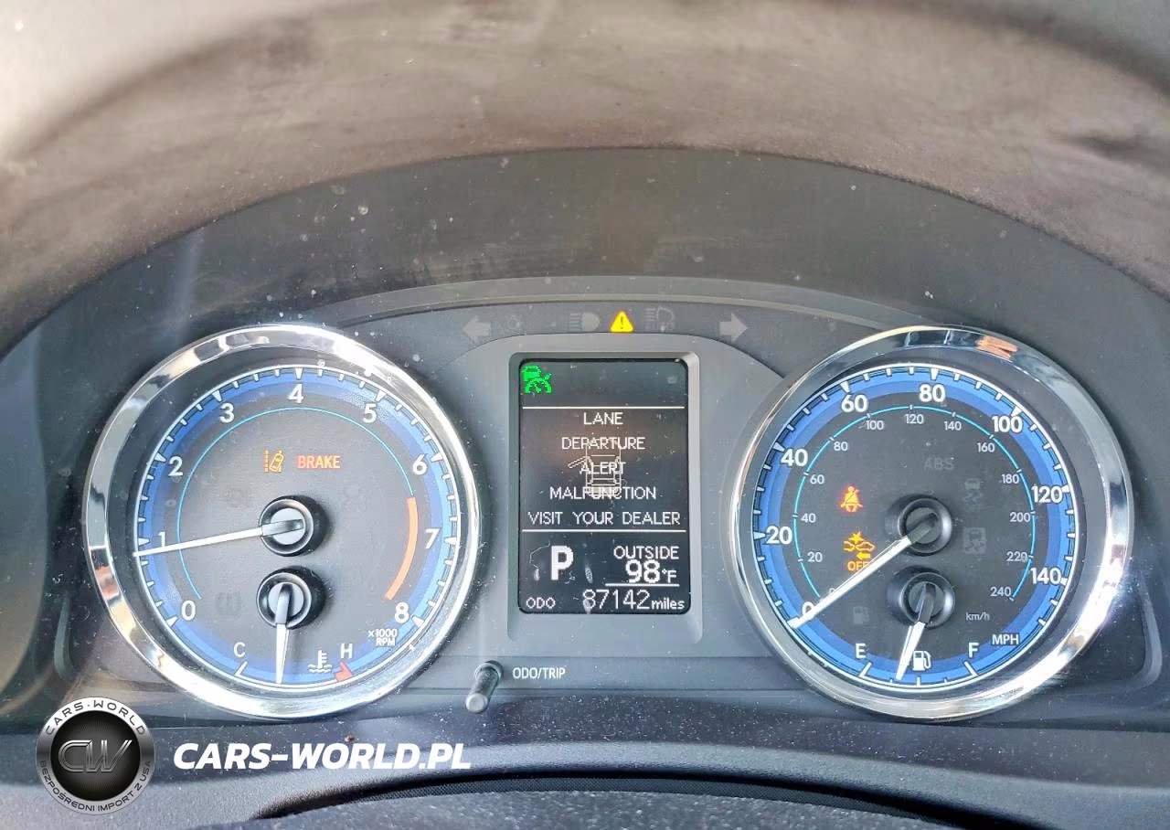 2019 Toyota Corolla Le VIN:2T1BURHE0KC167887 - 9