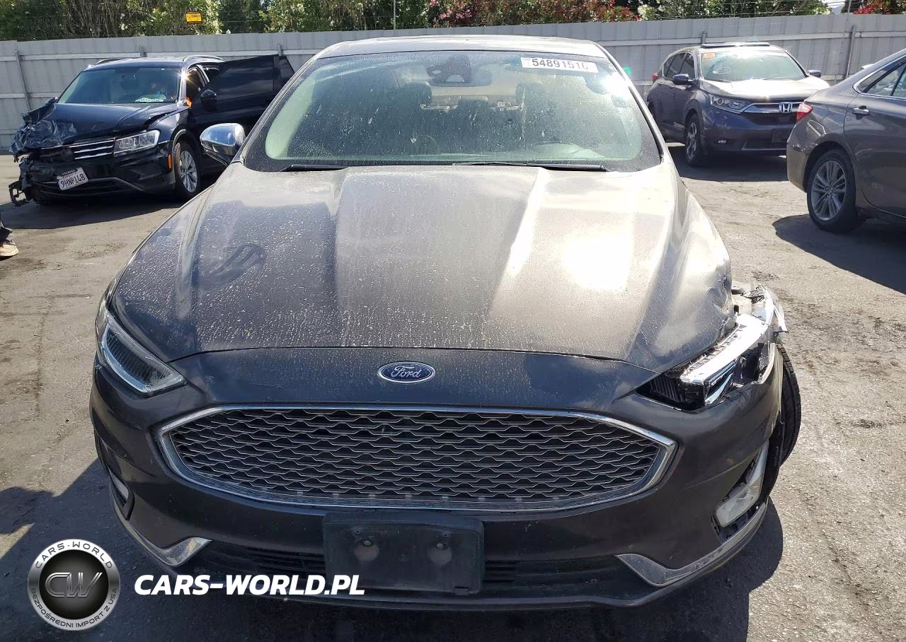 2019 Ford Fusion Titanium VIN:3FA6P0D94KR187847 - 5