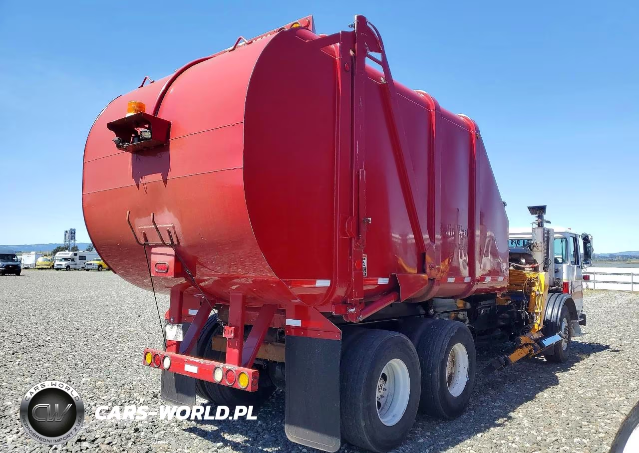 2011 Autocar Llc Xpeditor Refuse Truck VIN:5VCACR8FXBH211691 - 4