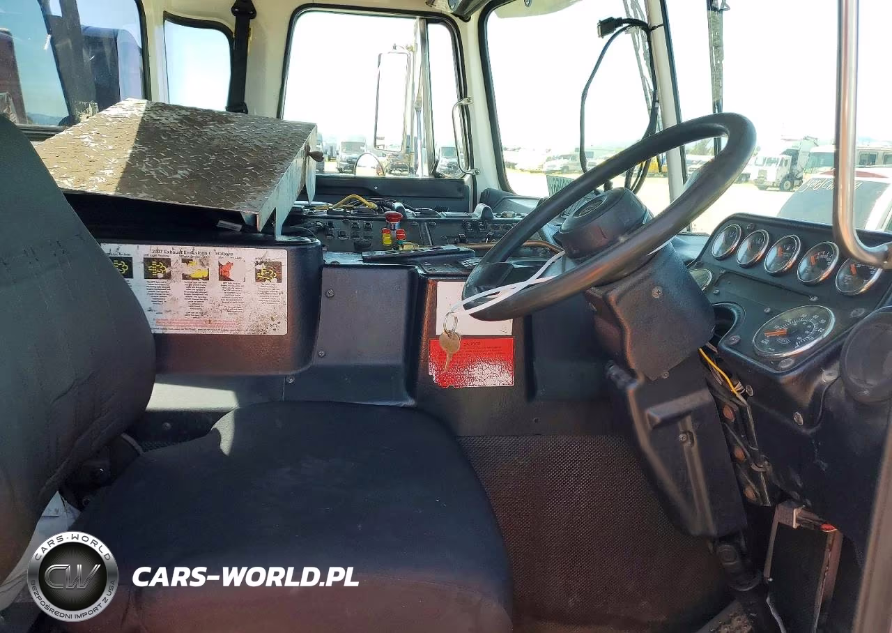 2011 Autocar Llc Xpeditor Refuse Truck VIN:5VCACR8FXBH211691 - 5