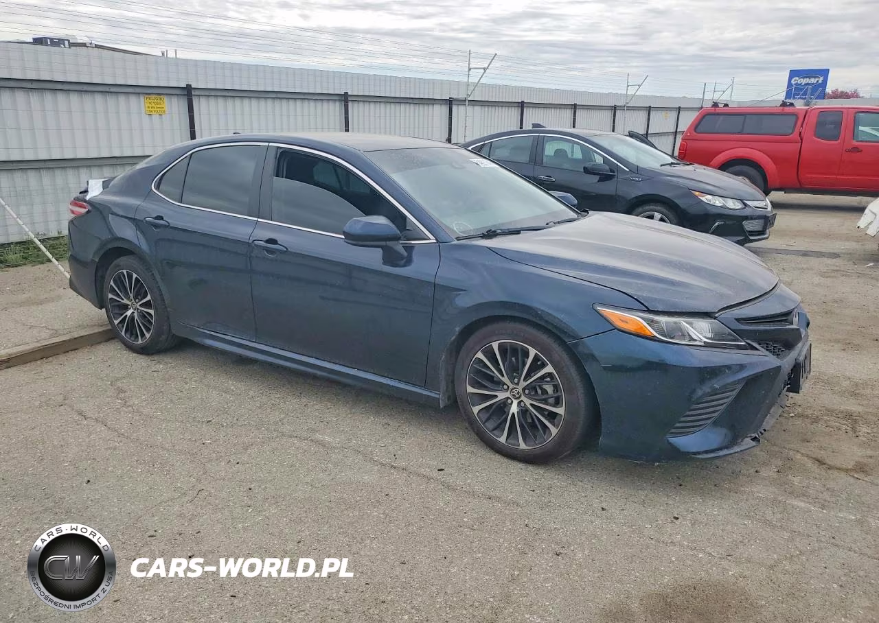 2020 Toyota Camry Se VIN:4T1G11AK4LU981220 - 4