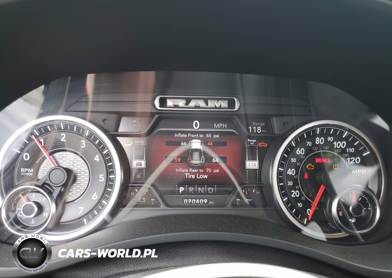 2019 Ram 2500 Big Horn VIN:3C6UR5DJ9KG696354 - 9