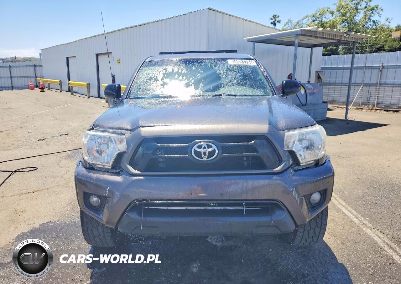 2012 Toyota Tacoma Access Cab VIN:5TFTX4CN0CX015973 - 5
