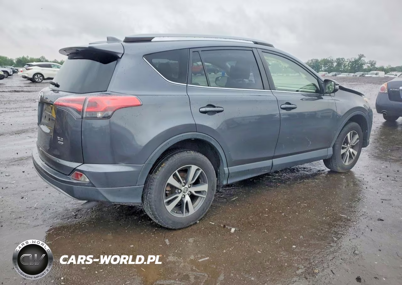 2017 Toyota Rav4 Xle VIN:JTMRFREV7HD206614 - 3