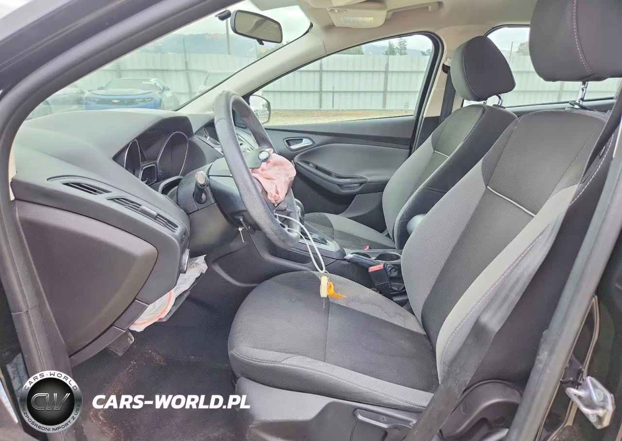 2014 Ford Focus Se VIN:1FADP3F28EL407860 - 7