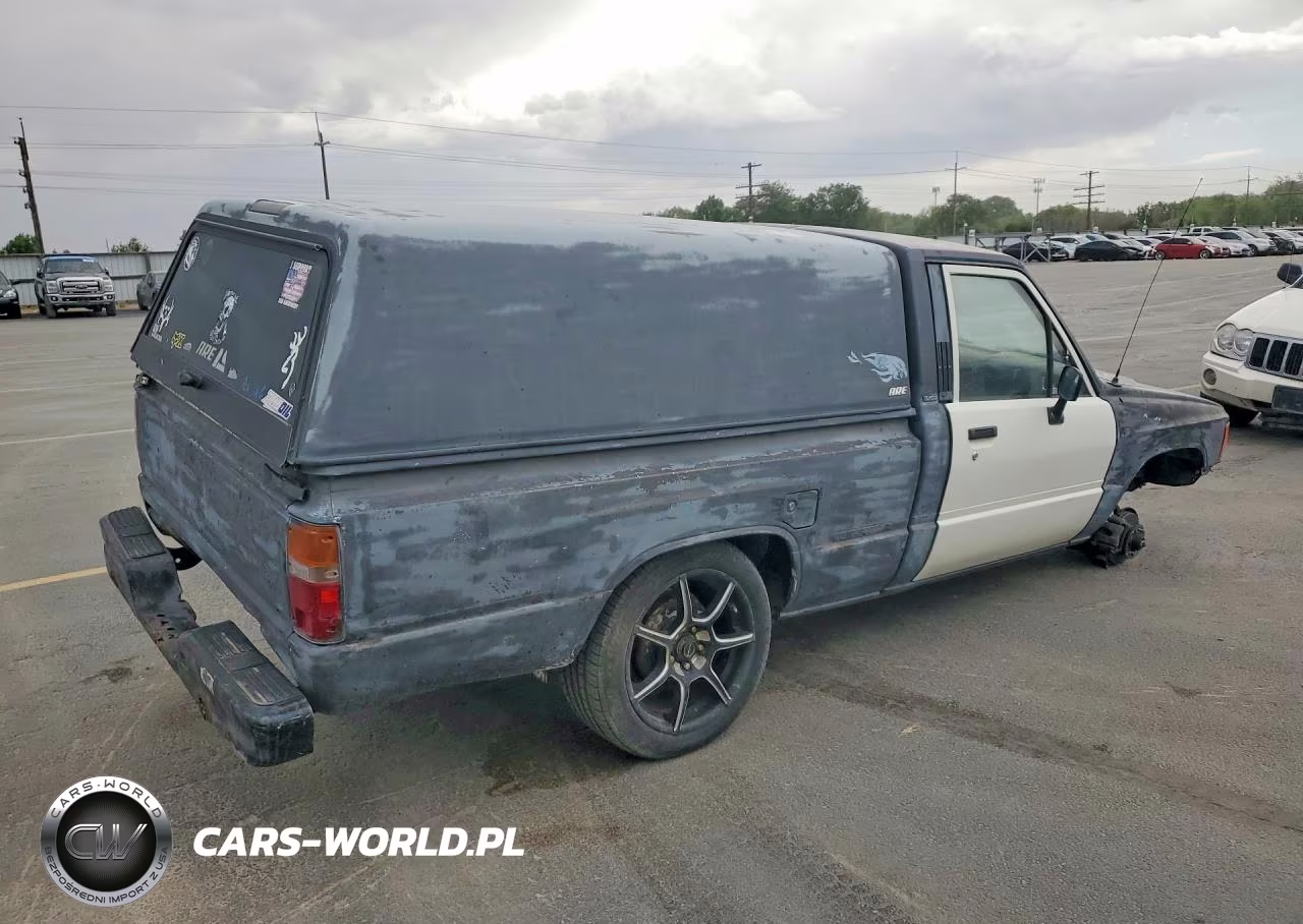 1988 Toyota Pickup Base VIN:JT4RN50R0J5113164 - 3