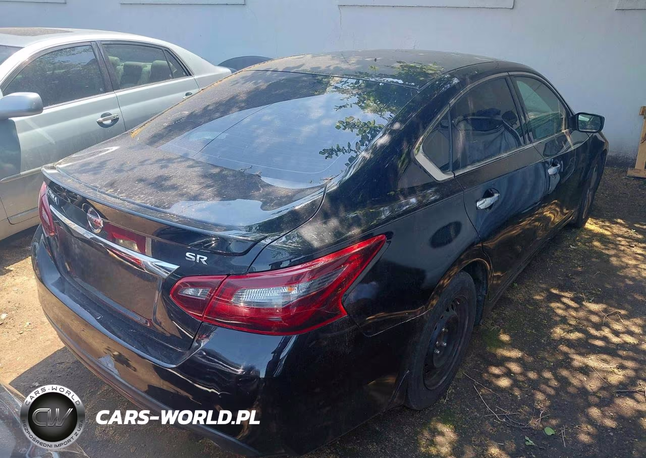 2017 Nissan Altima 2.5 Sr VIN:1N4AL3AP8HC109220 - 4
