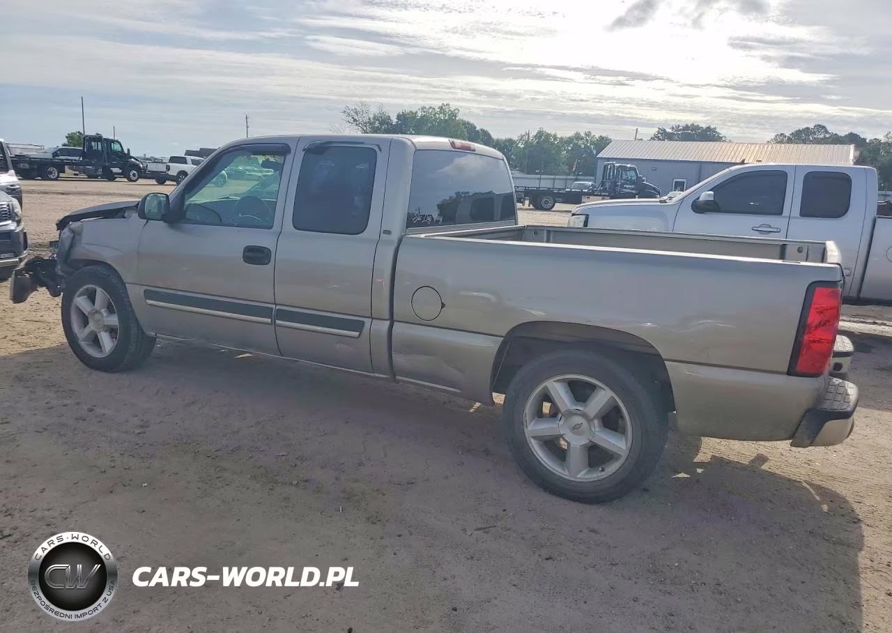 2003 Chevrolet Silverado C1500 VIN:2GCEC19V131355575 - 2