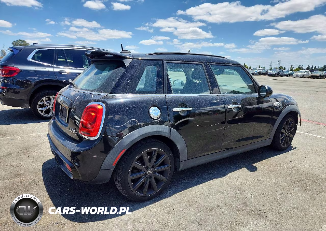 2016 Mini Cooper S VIN:WMWXU3C59G2D28107 - 3