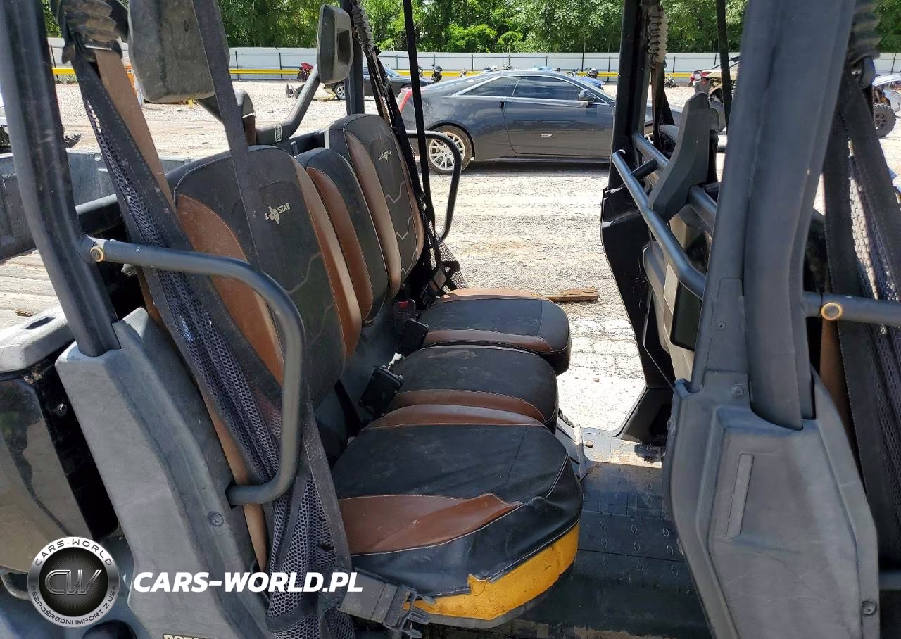 2019 Can-Am Defender Utility Vehicle VIN:3JBURAP43KK001728 - 6