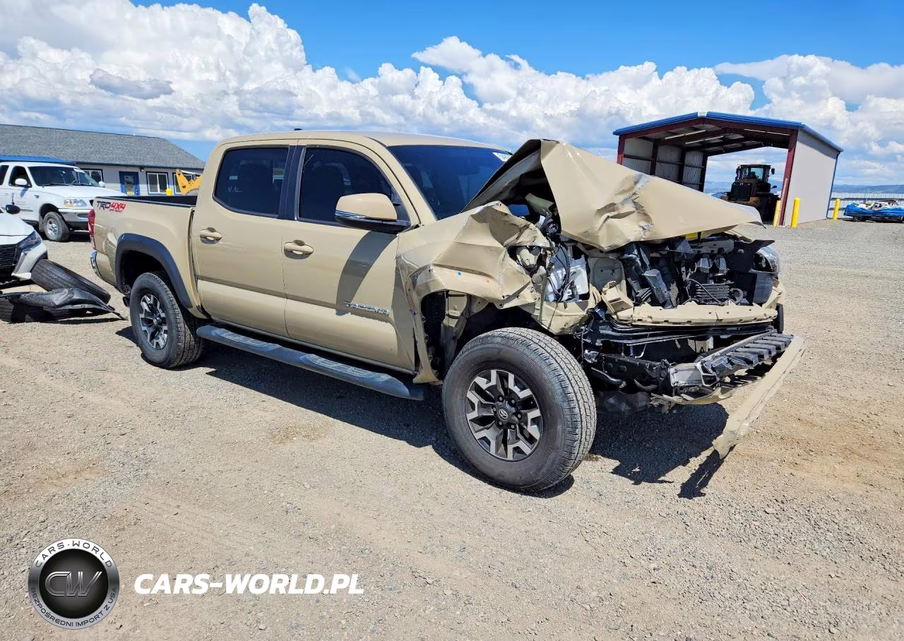 2017 Toyota Tacoma Trd Off-Road VIN:3TMCZ5AN9HM114159 - 4